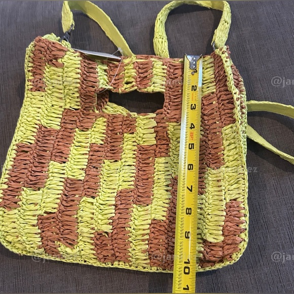 Free People Brunch Date Crossbody Clutch - yellow and tan NWT - Picture 10 of 12